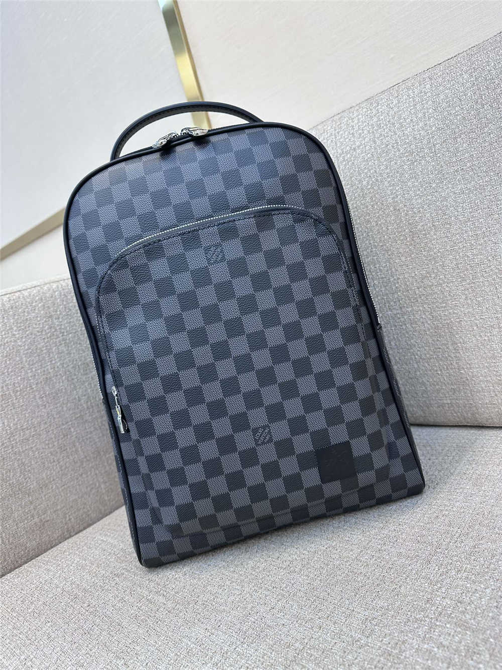 Louis Vuitton AVENUE backpack M40499  size：40x31x15cm 2025 new 